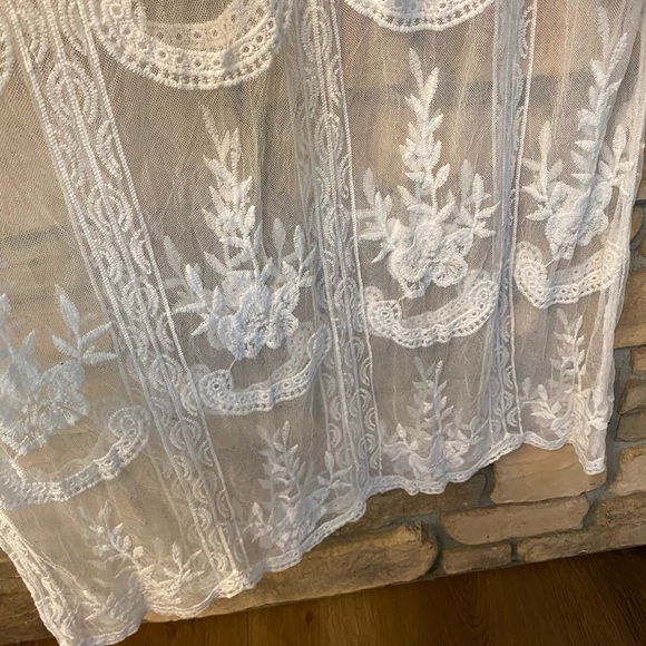 COPY - Women’s White Lace Embroidered Maxi Dress or Cover Up Medium Beautiful - Picture 8 of 16